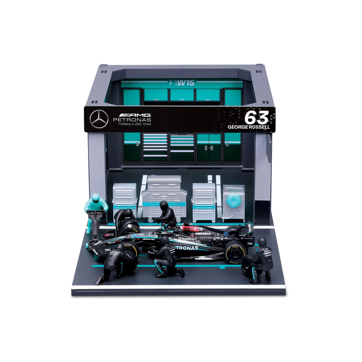 143 F1 MERCEDES AMG W15 2024 PIT PASS DIORAMA RUSSELL