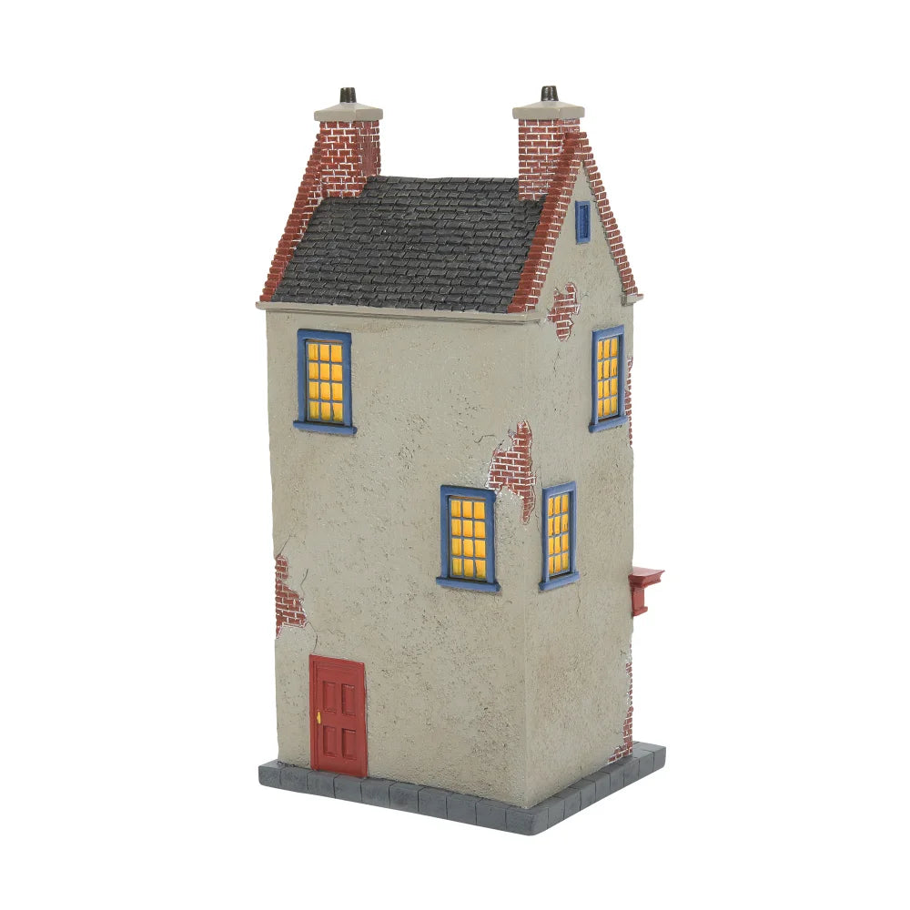 Enesco Harry Potter Illuminated Buildings Quality Quidditch Supplies (22cm)