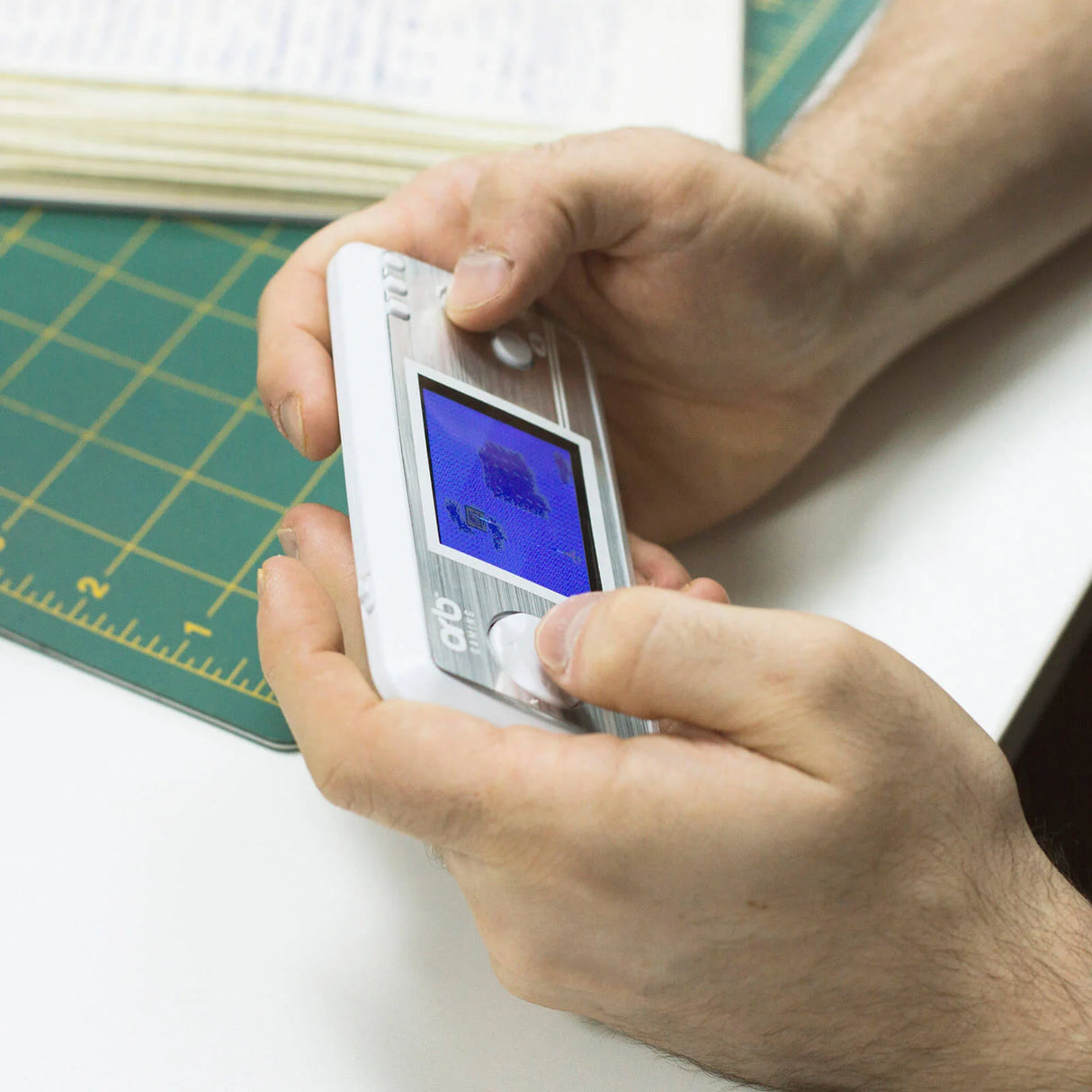 ORB-HANDHELD CONSOLE 2