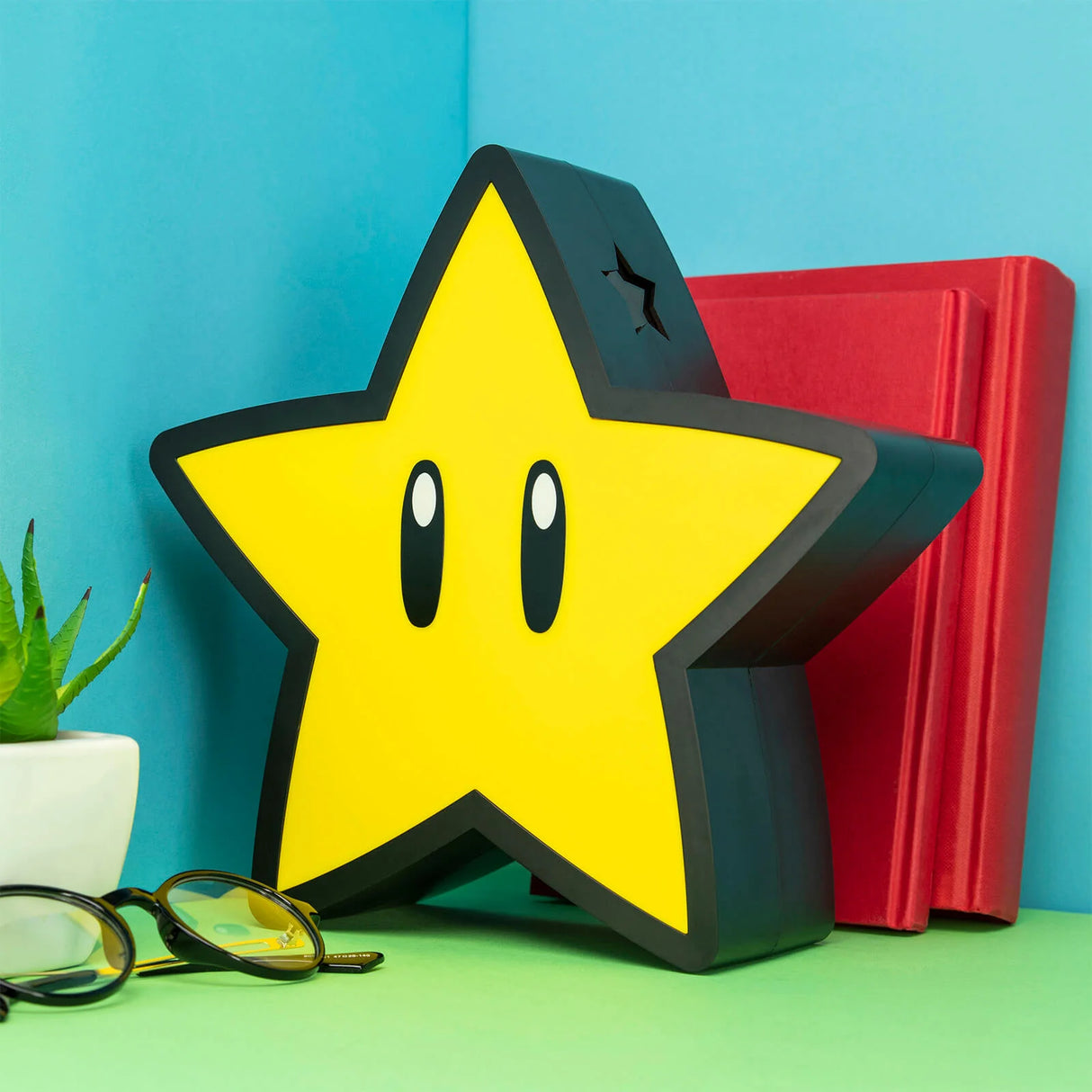 Super Mario Super Star Light with Projection