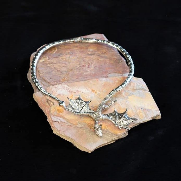 SalesOne Game Of Thrones Daenerys Targaryen Flying Dragon Wrap Around Necklace