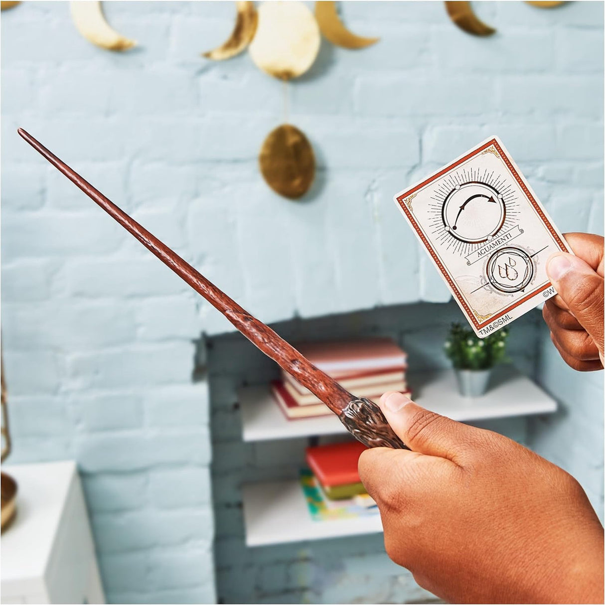 HARRY POTTER WIZARDING WORLD SPELLBINDING WANDS