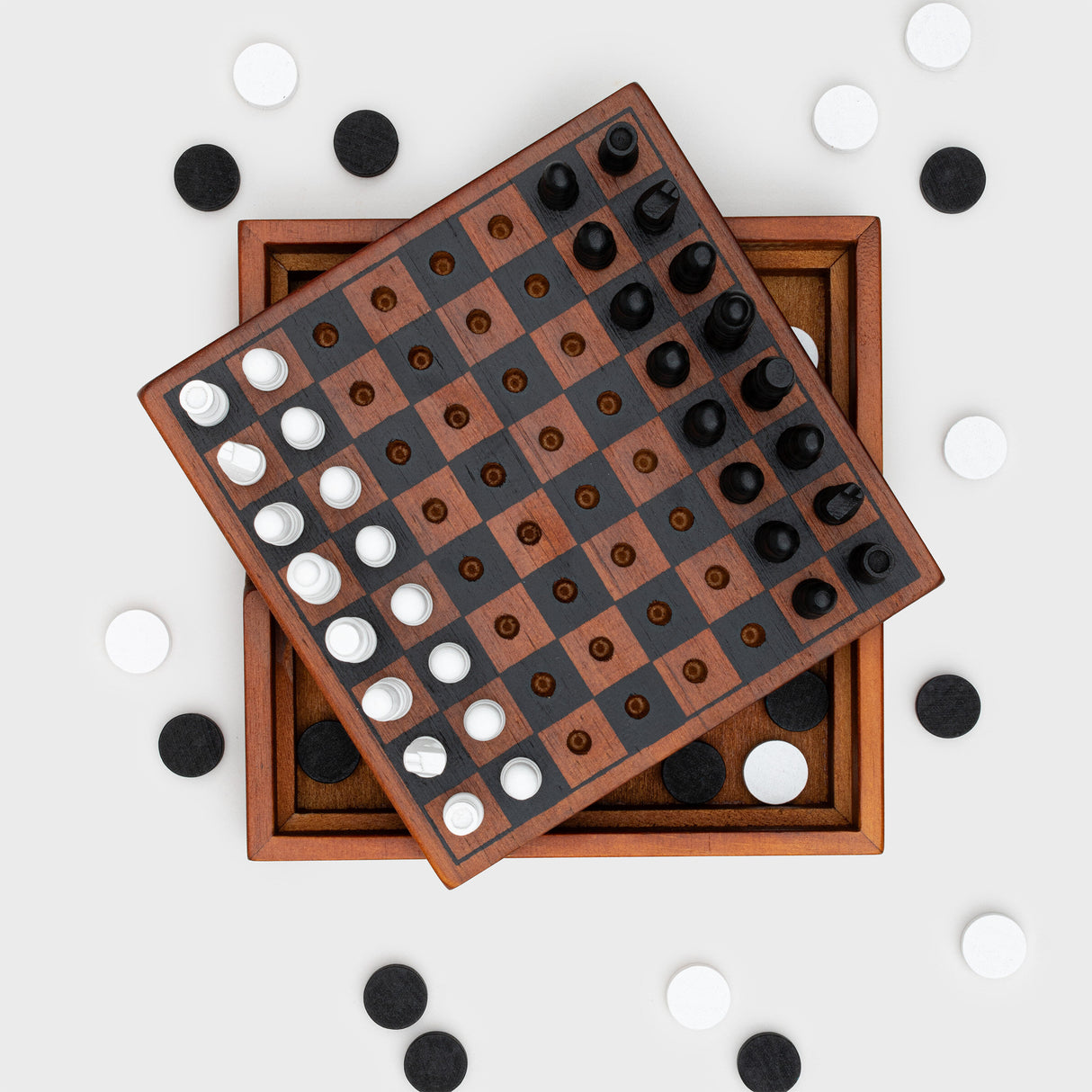 Iron & Glory Checkmate Game