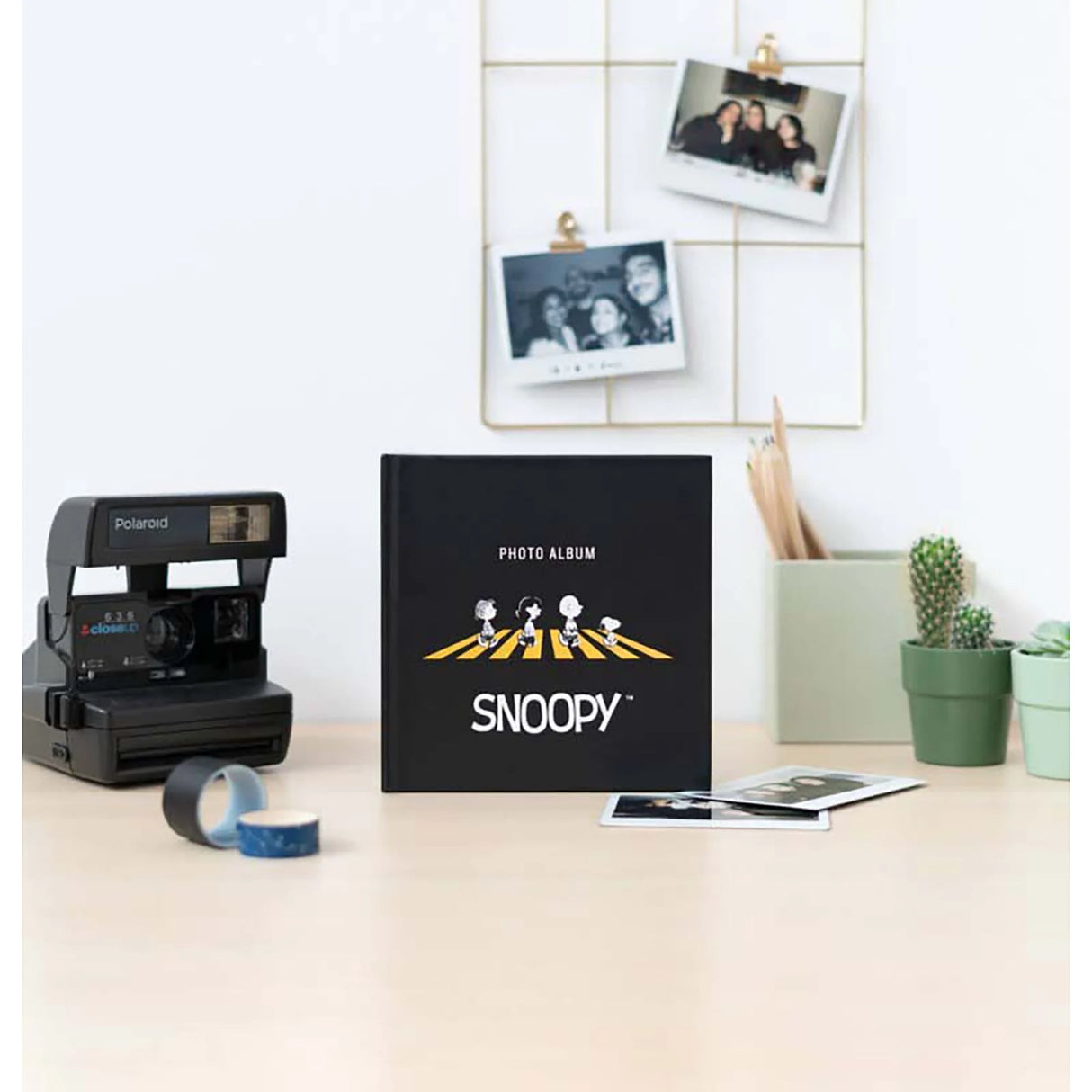 Snoopy Photo Album 24 Self-Adhesive Pages 16X16Cm